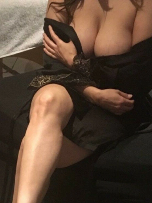 escort image