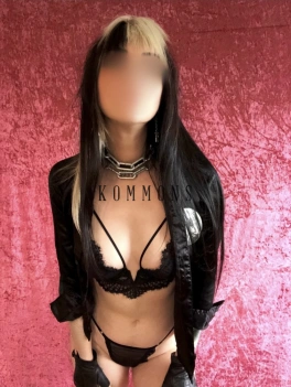 escort image