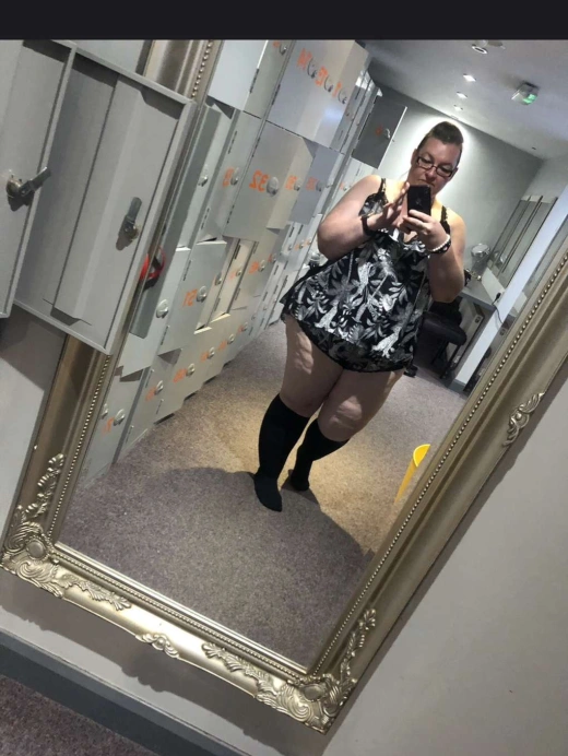 escort image