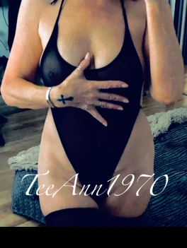 escort image