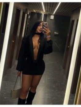 escort image