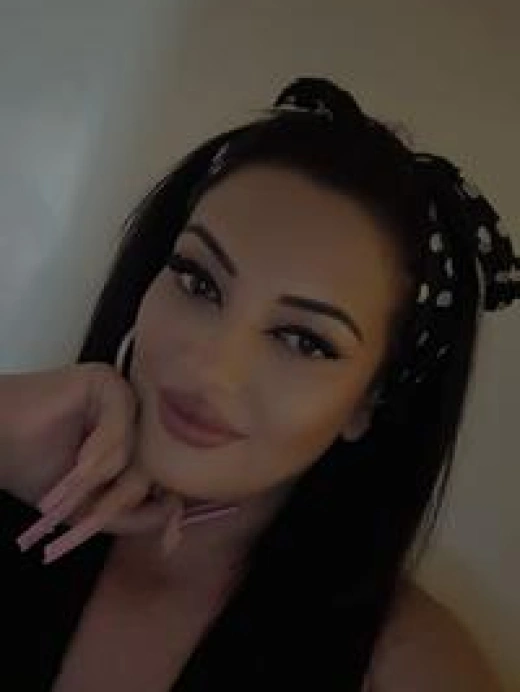 escort image