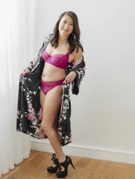 escort image