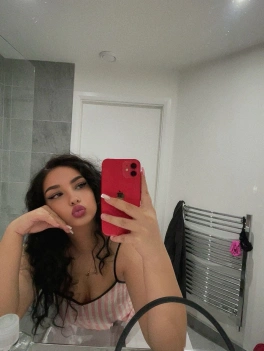 escort image
