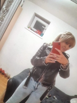 escort image