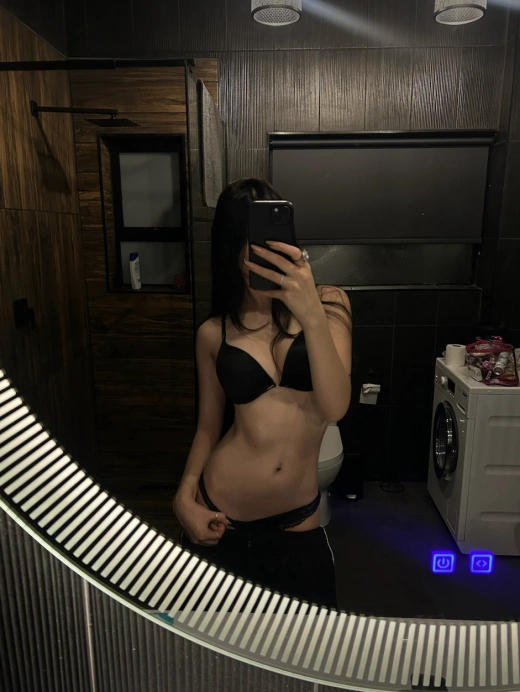 escort image