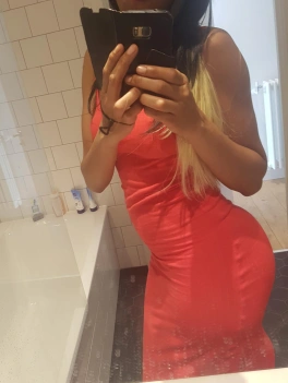 escort image