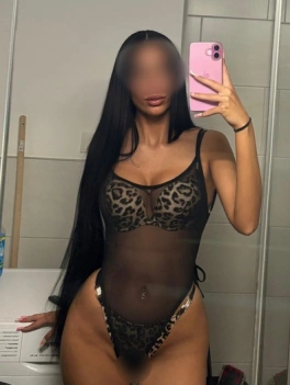 escort image