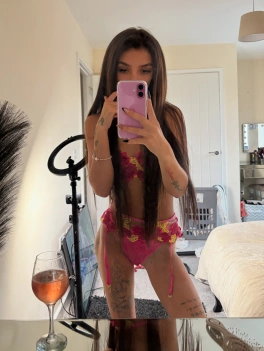 escort image