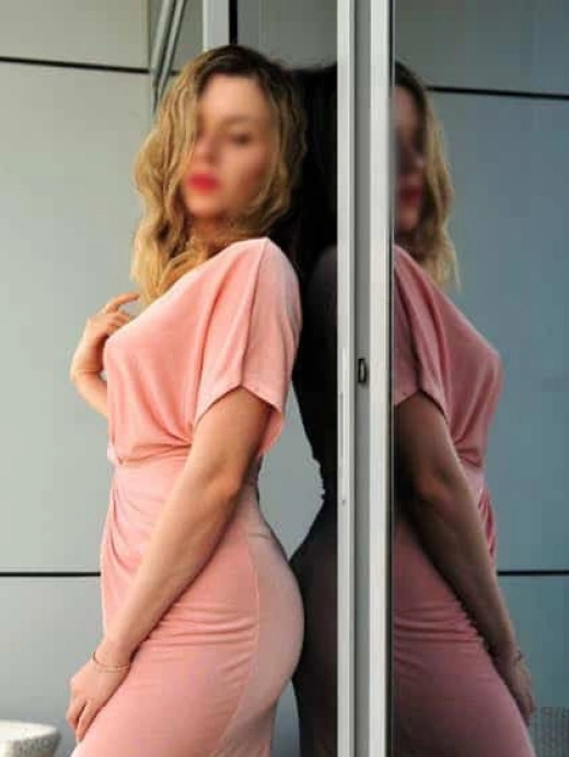escort image