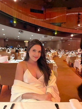 escort image