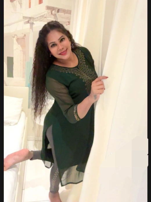 escort image