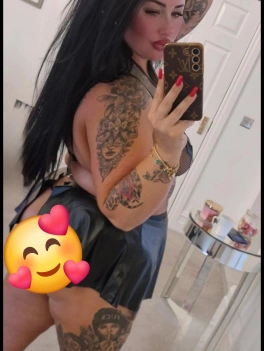 escort image