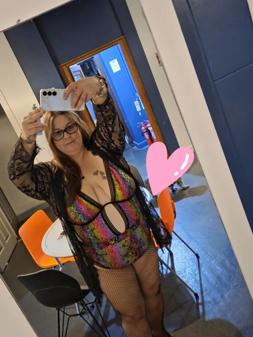 escort image