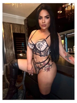 escort image