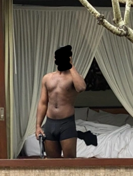 escort image