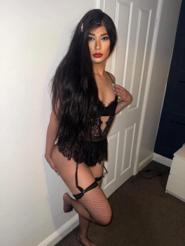 escort image