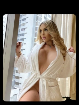 escort image