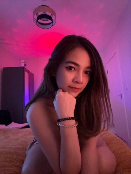 escort image