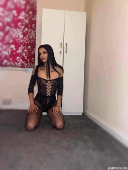 escort image
