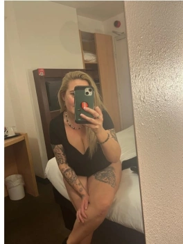 escort image