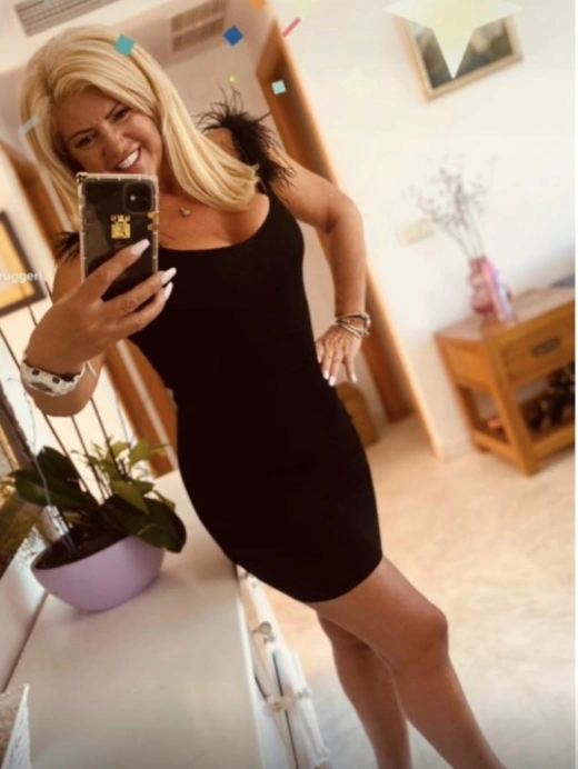 escort image