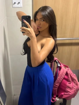 escort image