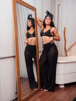 escort image