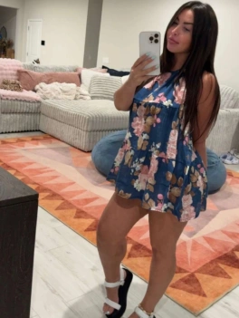 escort image