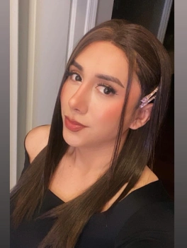 escort image