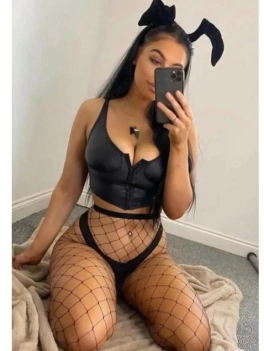 escort image