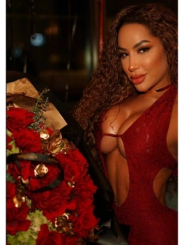 escort image