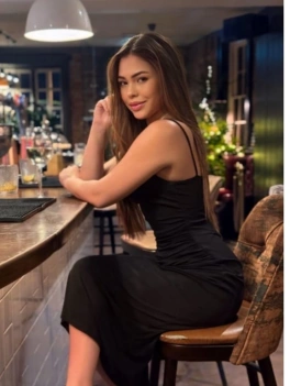 escort image