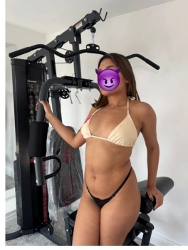 escort image