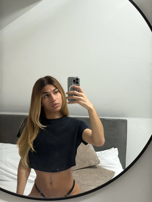 escort image
