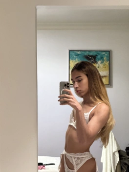 escort image