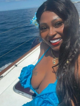 escort image