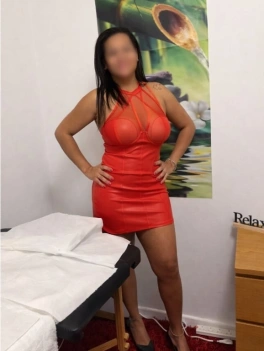 escort image