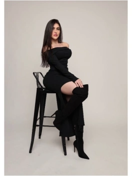 escort image