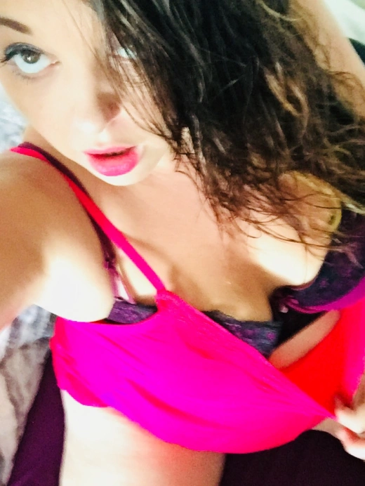escort image