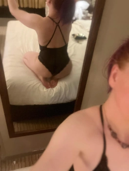 escort image