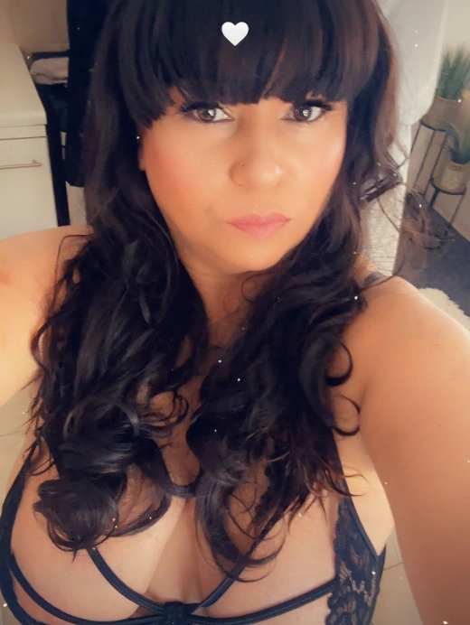 escort image