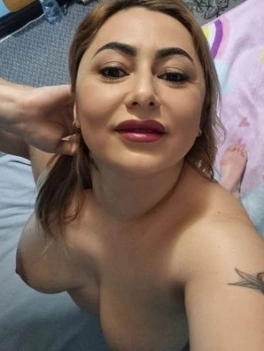 escort image