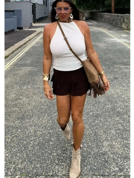 escort image