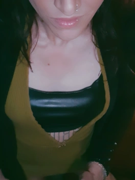 escort image