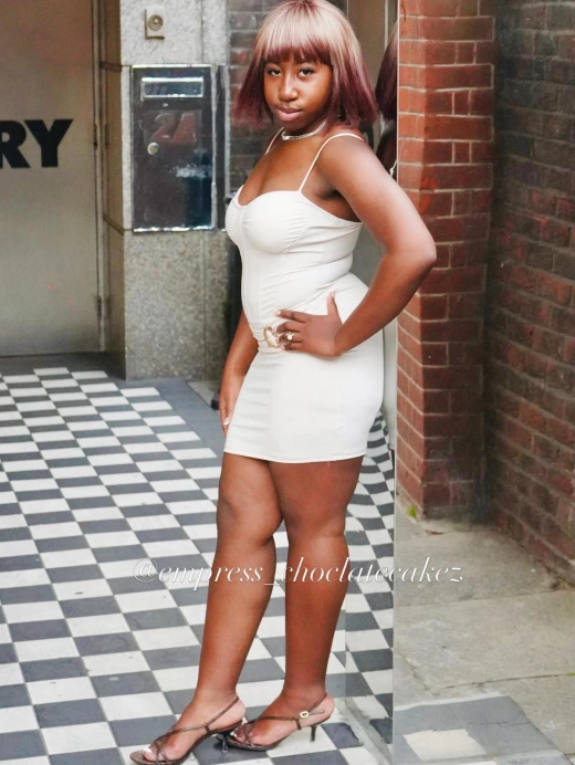 escort image