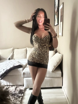 escort image