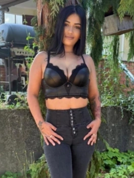 escort image