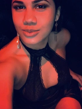 escort image