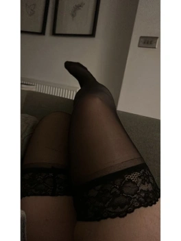 escort image
